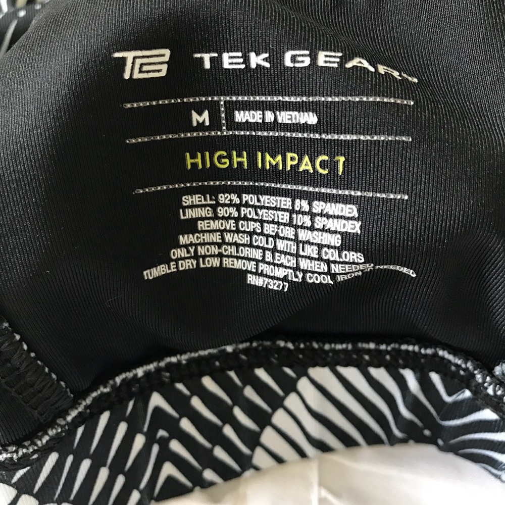 Women’s Sports Bra